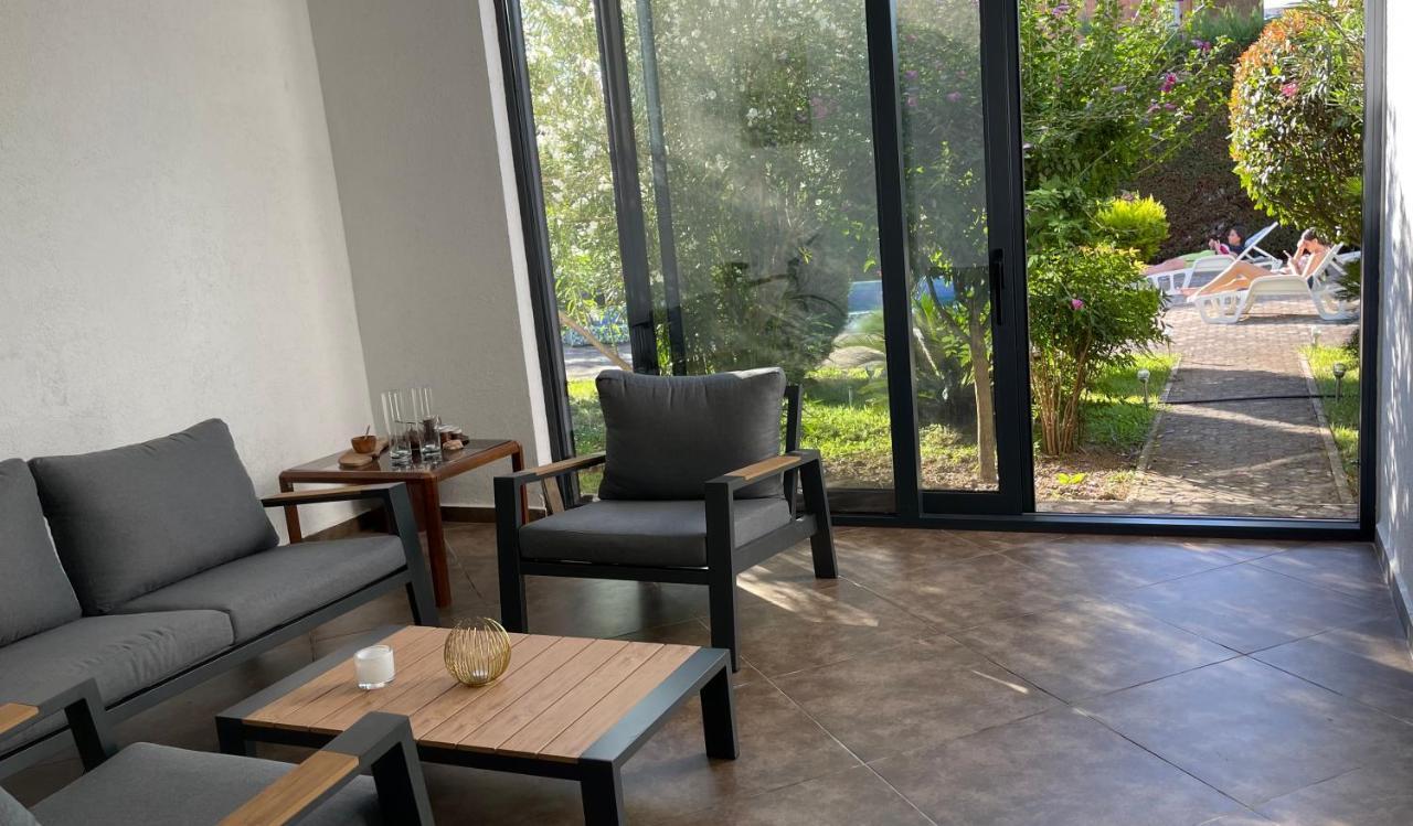 3 Bedroom Apartment With Pool Celuga Buitenkant foto