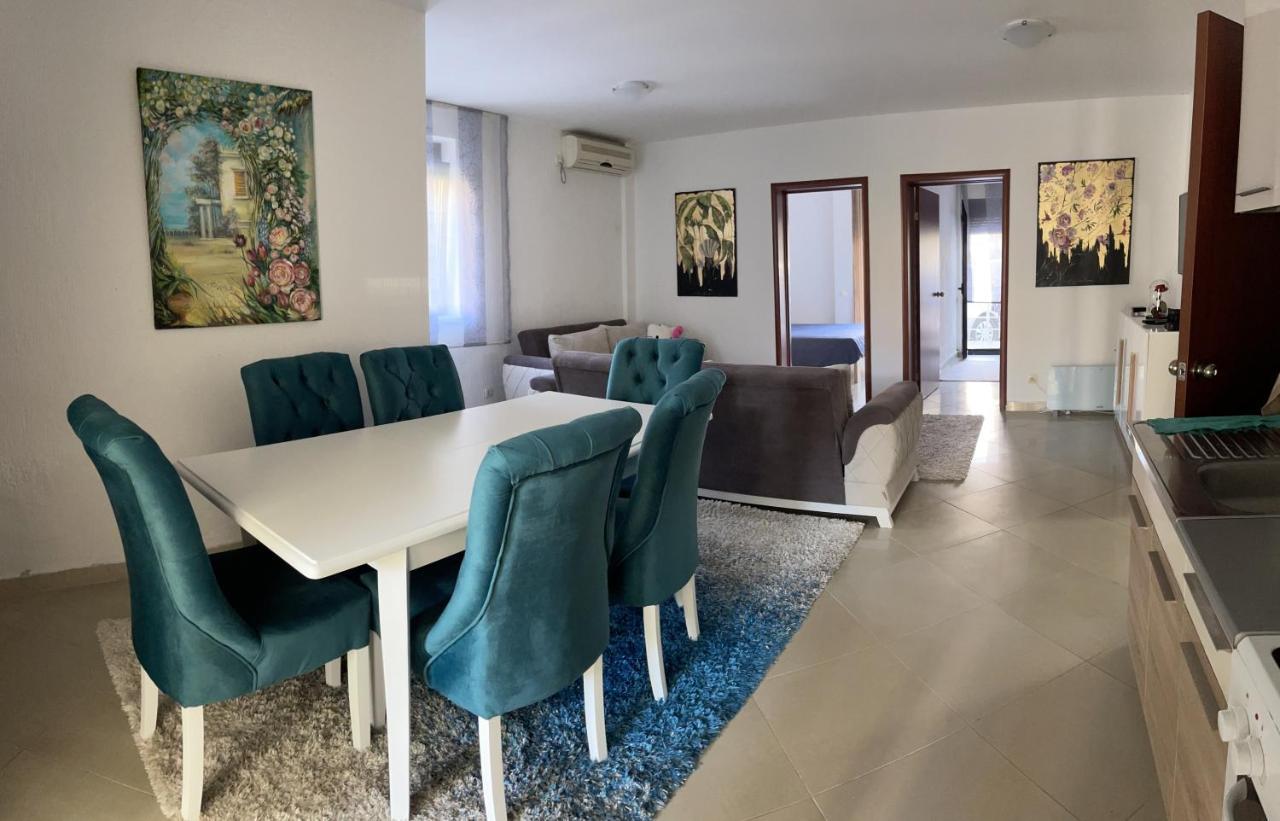3 Bedroom Apartment With Pool Celuga Buitenkant foto