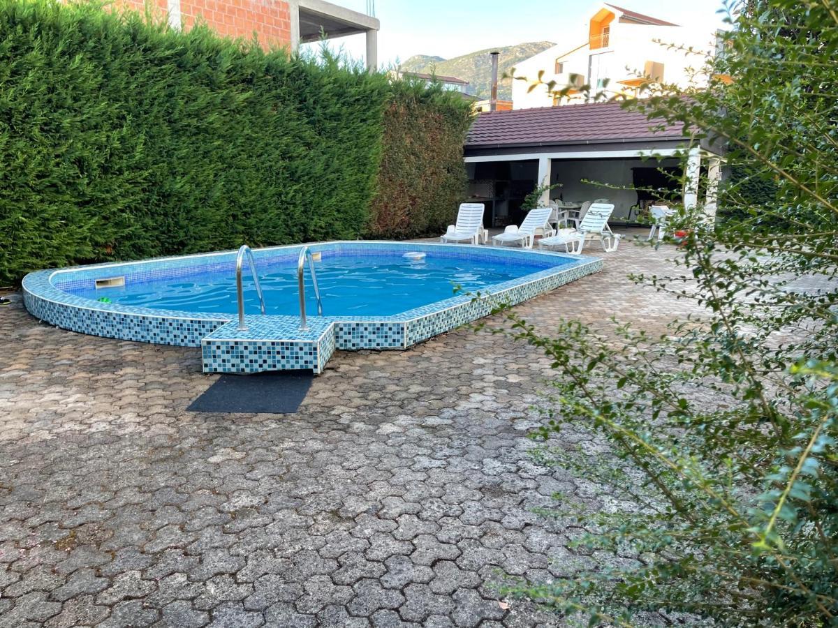 3 Bedroom Apartment With Pool Celuga Buitenkant foto