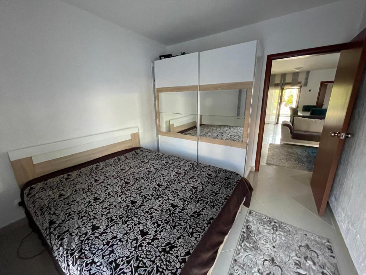 3 Bedroom Apartment With Pool Celuga Buitenkant foto
