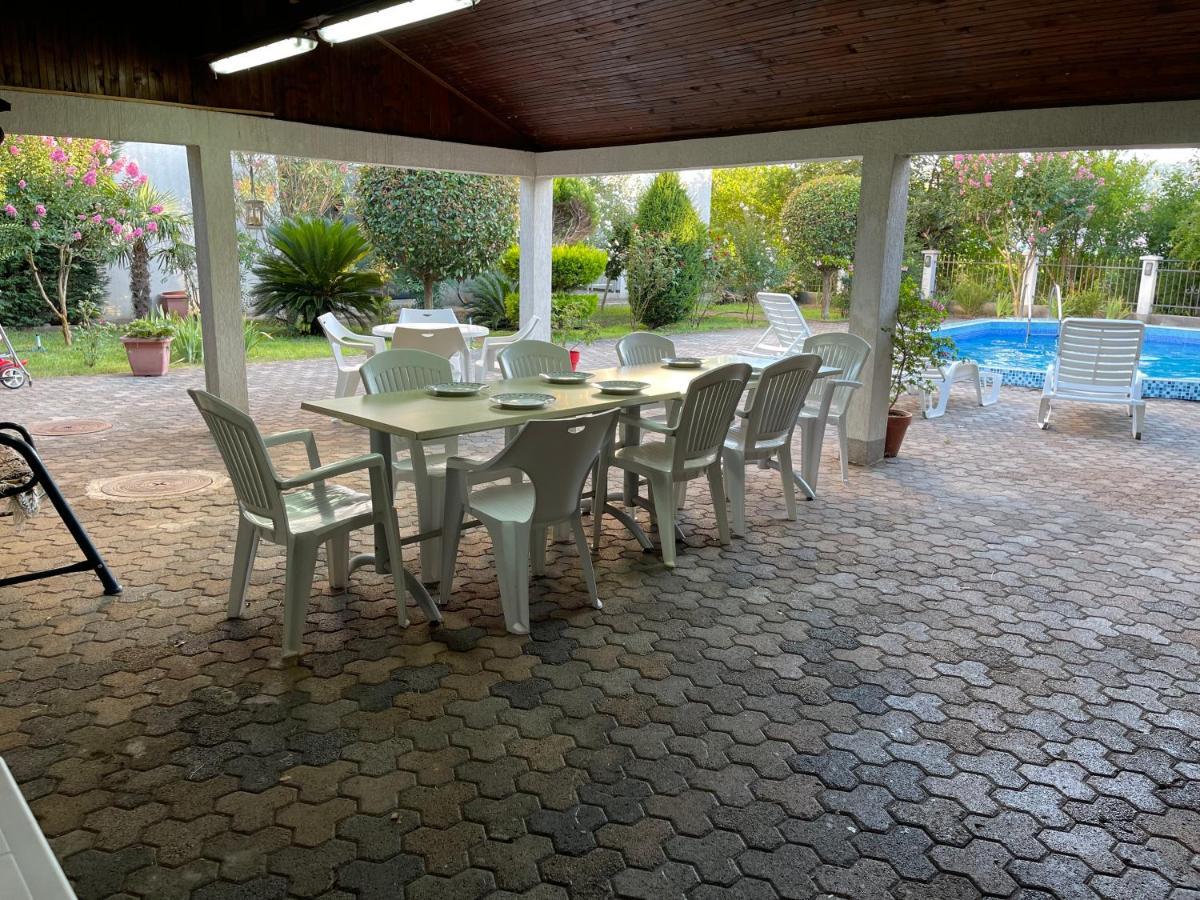 3 Bedroom Apartment With Pool Celuga Buitenkant foto